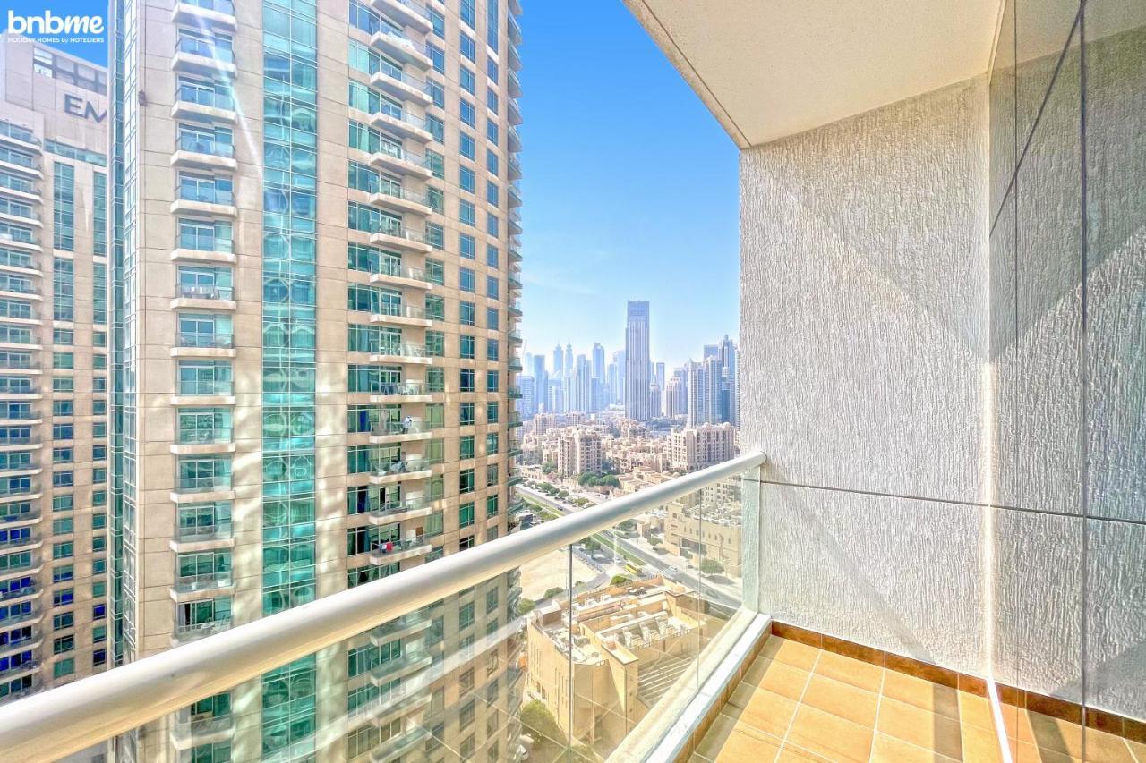 Bnbmehomes - Spacious Studio In Downtown Near Burj Khalifa - 1703 Dubai Bagian luar foto